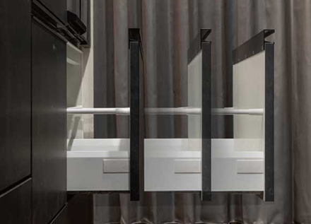 ソフトクローズ式引き出し