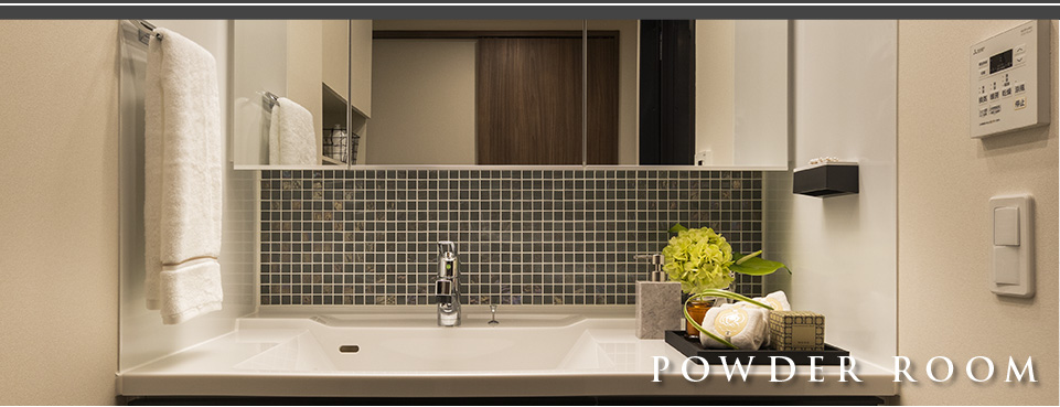 POWDER ROOM