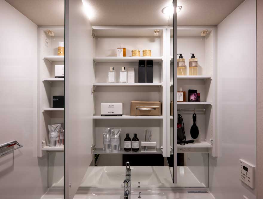 居場所（Address）を失いがちな小物の収納スペースを確保