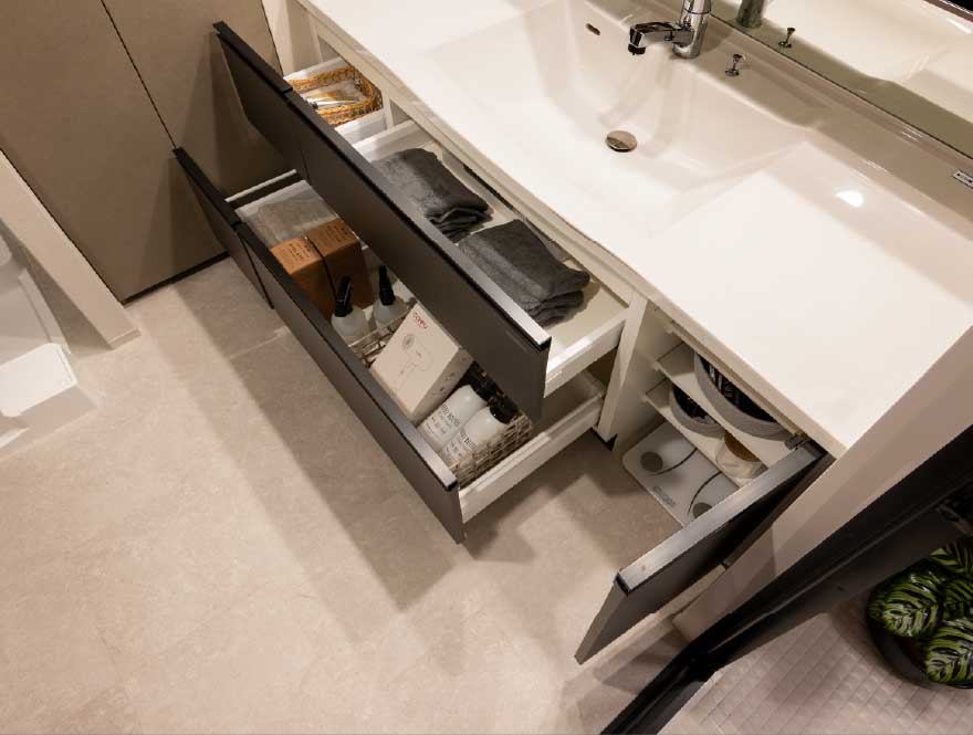 偏心ボウルでゆとりの作業スペースを確保