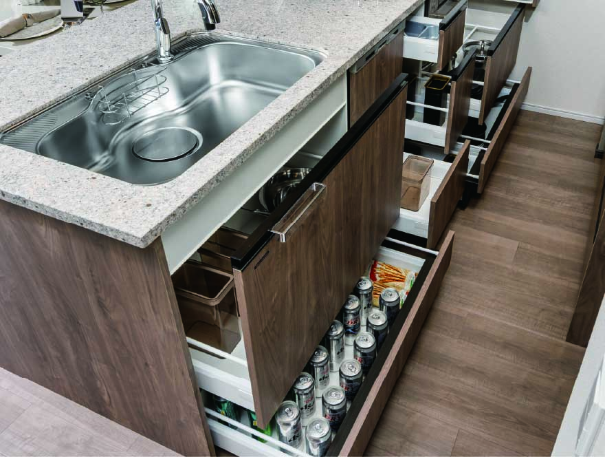 スライド収納（ソフトクローズ付）