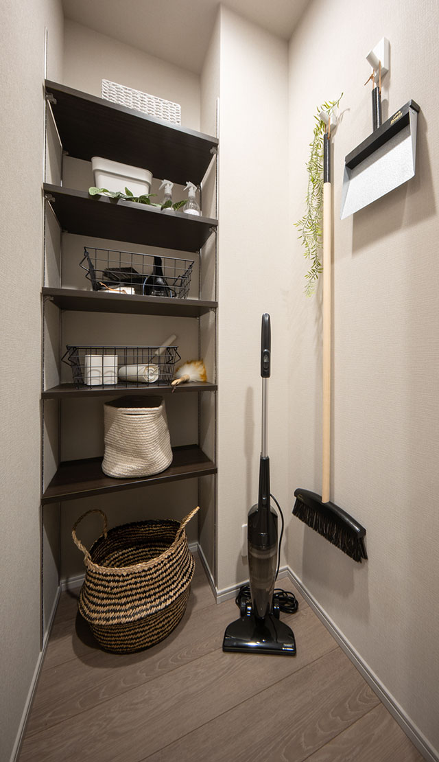 廊下収納 ●E、E1タイプ除く