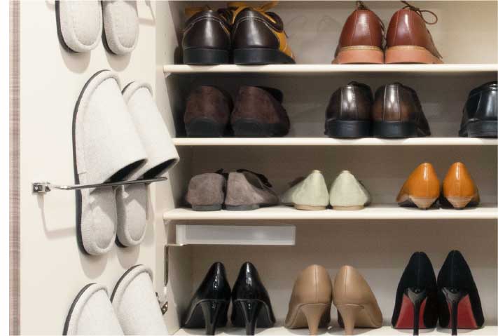 扉裏スリッパ掛け