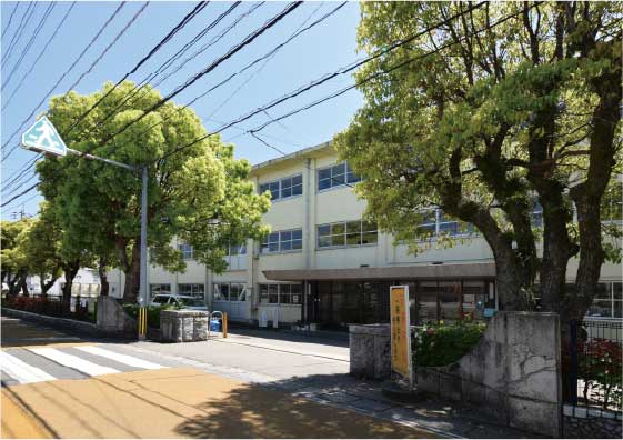 徳島市立城西中学校