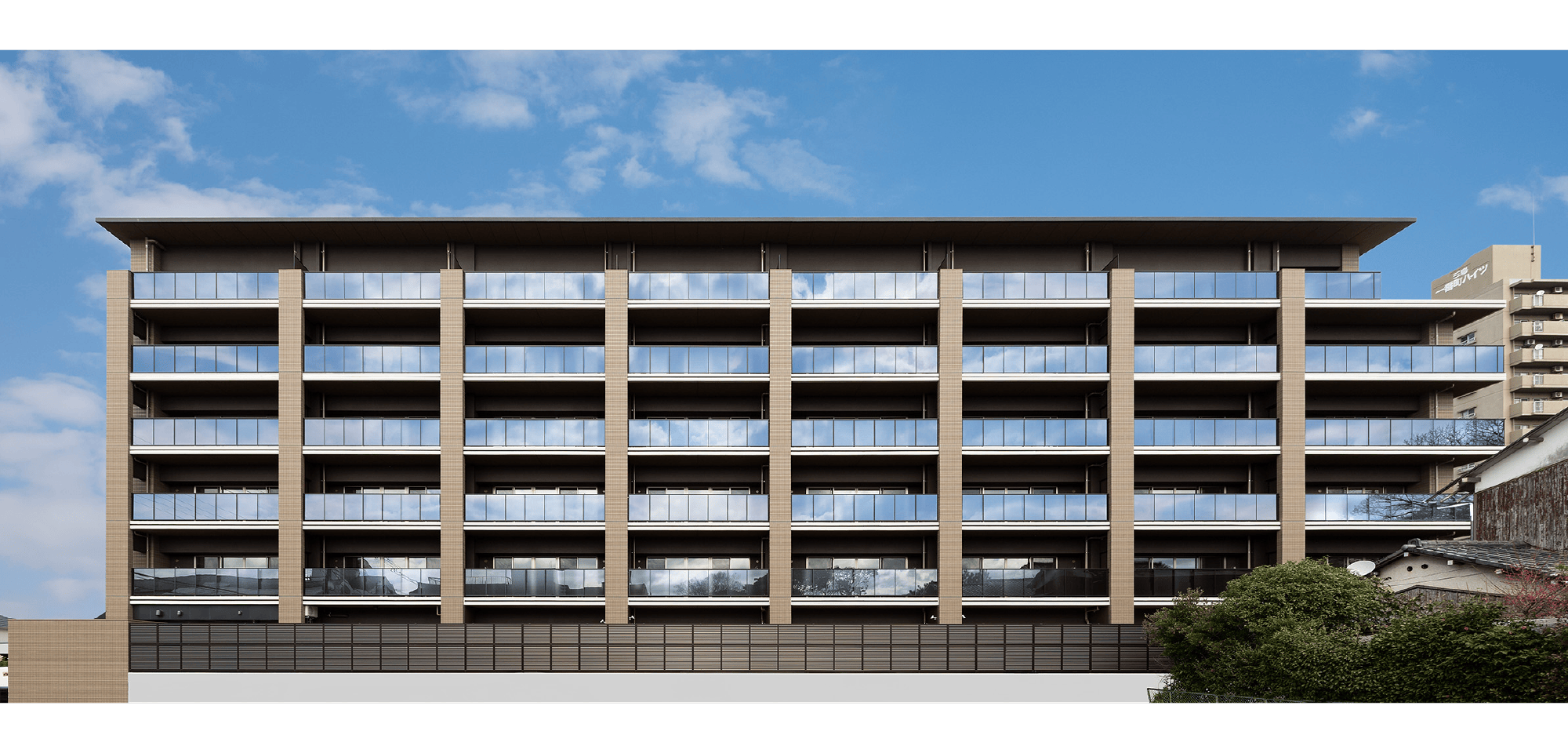 サーパス三島楽寿園