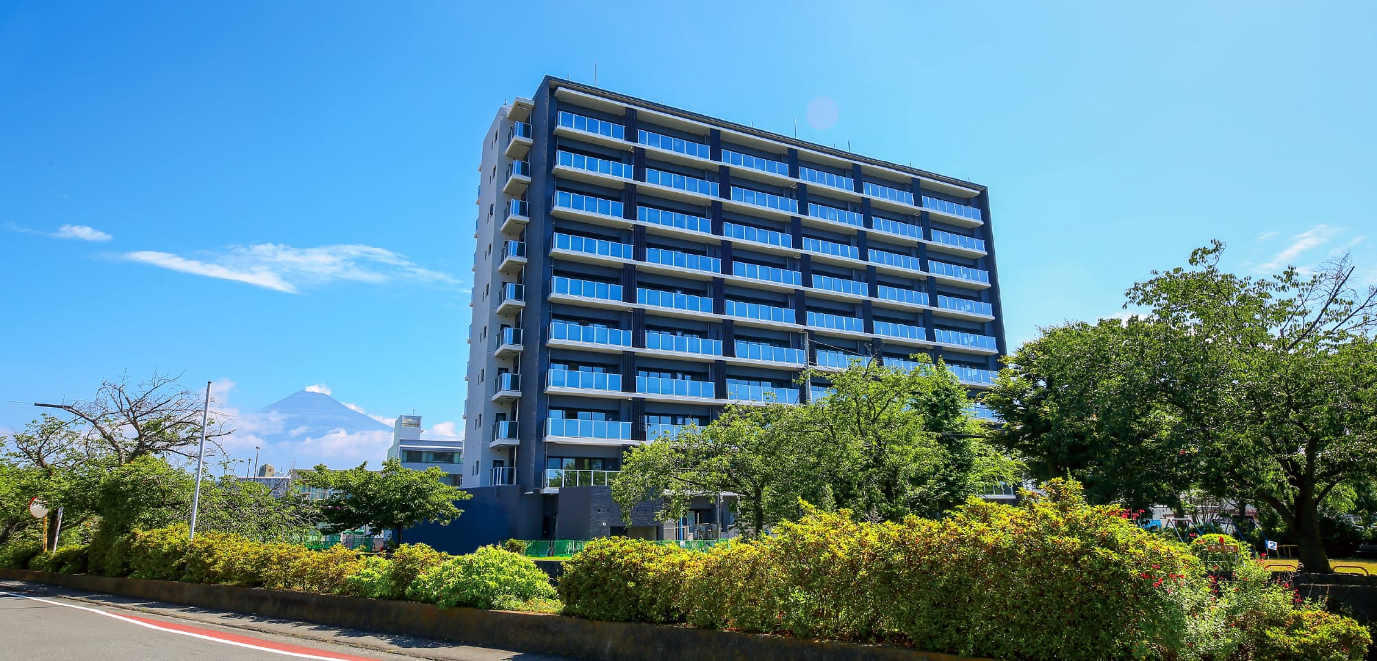 サーパス富士緑町レジデンス